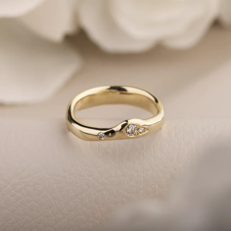 Natur ring med brillianter